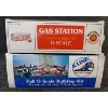 Image 3 : LOT OF 3 - CITY CLASSICS, BACHMAN & K-LINE SERVICE STATION MODEL KITS