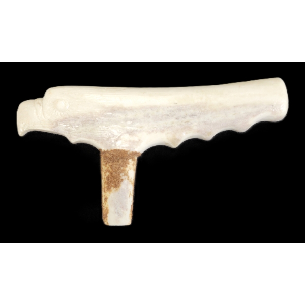 EAGLE HEAD ANTLER POMMEL