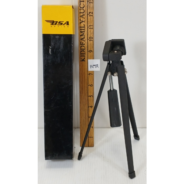 BSA OPTICS TRIPOD