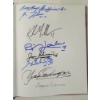 Image 6 :  2005 SIGNED MONTREAL CANADIENS 25 UNFORGETTABLE MOMENTS IN HOCKEY BOOK