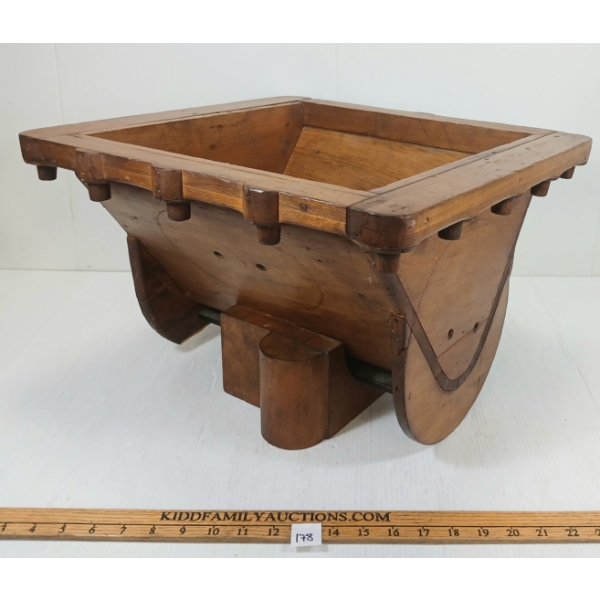 PRIMITIVE MILLING ACCESSORY