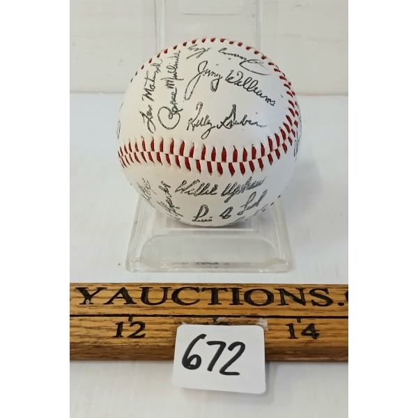 1989(?) TORONTO BLUE JAYS TEAM SIGNED BASEBALL