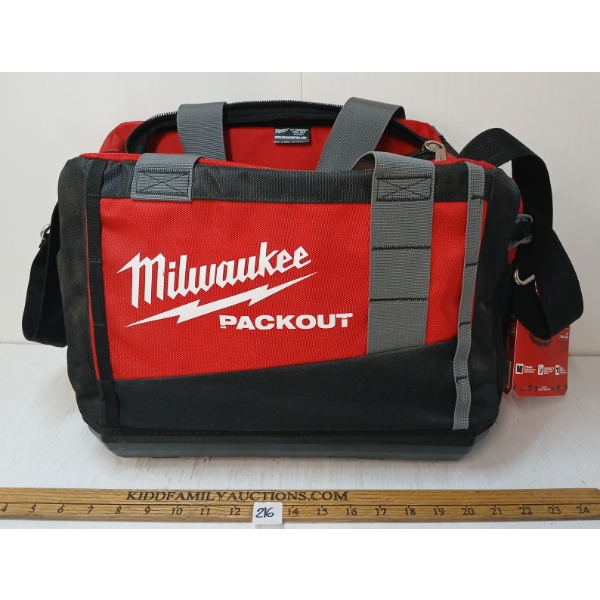 MILWAUKEE PACKOUT BAG