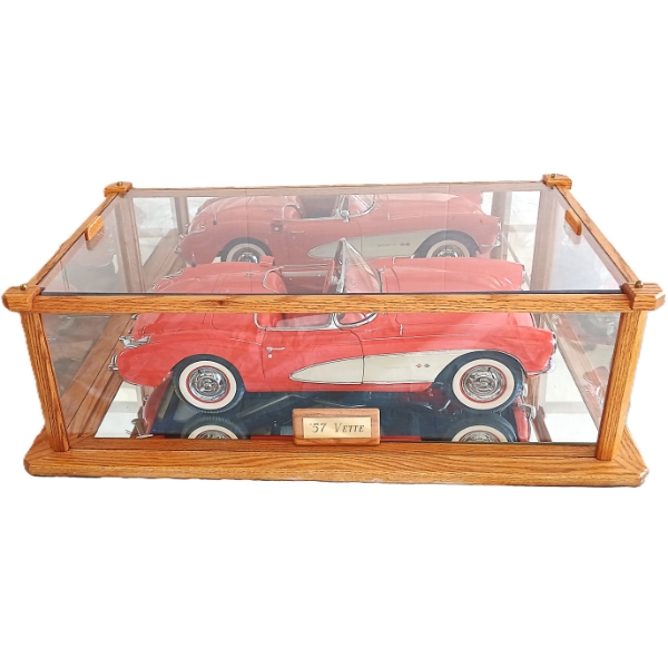 DIECAST PROMOTIONS 1957 CHEVROLET CORVETTE MODEL W/ DISPLAY CASE