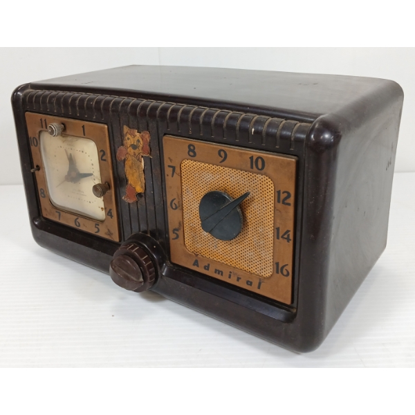 ADMIRAL CORPORATION TUBE RADIO