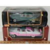 Image 1 : LOT OF 2 - MAISTO & CLASSIC DIECAST MODELS - 1955 FORD FAIRLANE & JAGUAR MARK II