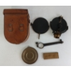 Image 2 : WWII BRITISH HELIO 5" MK V H.E.D. SIGNAL MIRROR KIT W/ LEATHER CASE
