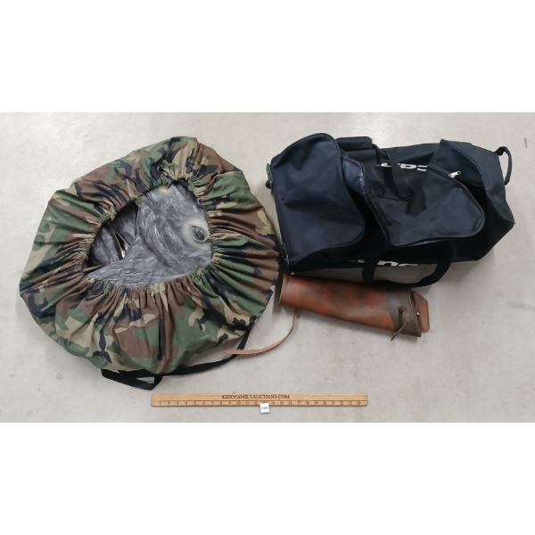 LOT OF 3 - FOLDING DEER DECOY IN CARRY BAG, LEATHER ARROW QUIVER & CANADIEN DUFFLE BAG