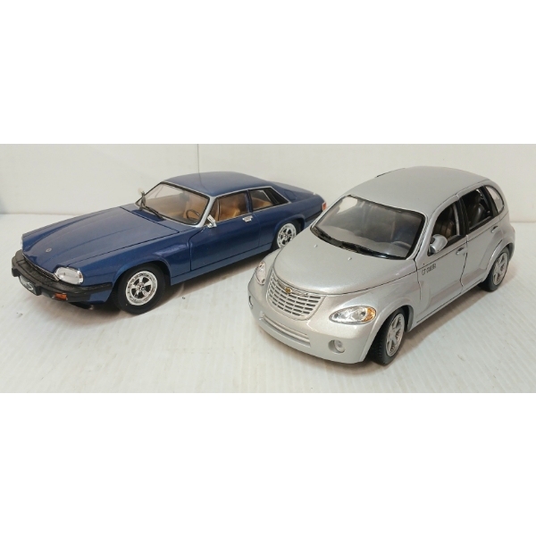 LOT OF 2 - ROAD SIGNATURE DIECAST 1975 JAGUAR XJS & MOTOR MAX CHYSLER GT CRUISER MODELS