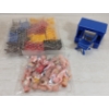 Image 3 : RENWAL LITTLE RED SCHOOL HOUSE & FURNITURE SET