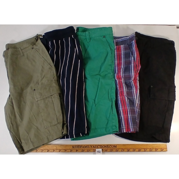 LOT OF 5 - MEN'S MINIMUM LOUNGE SHORTS
