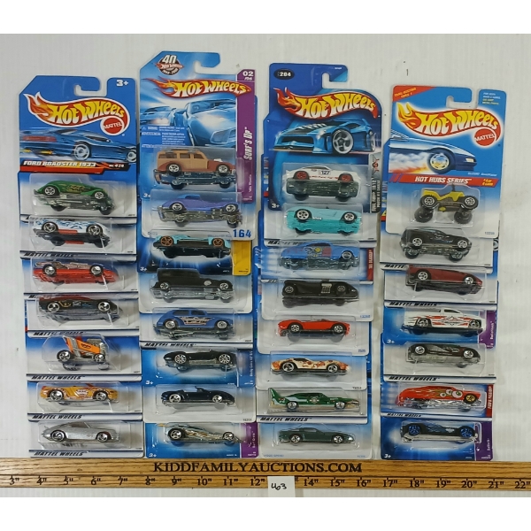 LOT OF 30 - HOTWHEELS - '70 DODGE CHARGER DAYTONA, CORVETTE COUPE, PIZZA VETTE, ETC