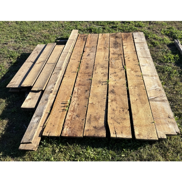 JOB LOT - BARN AND GRAINERY BOARDS - QTY OF 12 INCH X 14 FEET