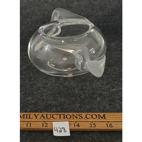 LALIQUE CRYSTAL DOVE MOTIF BOWL