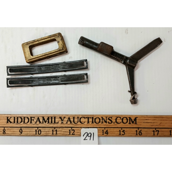 LOT OF 4 - ENFIELD SNIDER #1 SERGEANTS Y TOOL & MANNLICHER-SCHONAUER EN BLOC CLIP & SKS CLIPS