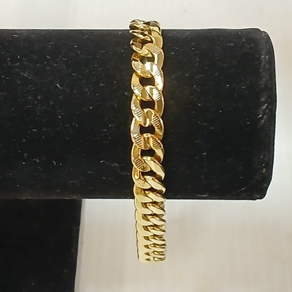 18K GOLD CUBAN LINK BRACELET