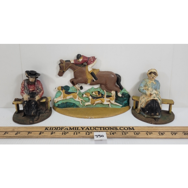 LOT OF 3 - HUNTER JUMPER DOOR STOP & AMISH MOTIF BOOKENDS - CAST FIGURINES