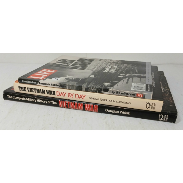 LOT OF 3 - "PEARL HARBOR", "THE VIETNAM WAR: DAY BY DAY" & "THE COMPLETE HISTORY OF THE VIETNAM WAR"