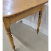 Image 3 : PINE TABLE