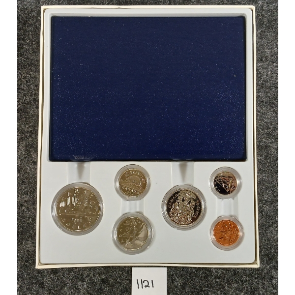 1983 RCM SPECIMEN SET