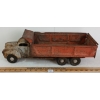 Image 4 : LINCOLN TOYS PRESSED STEEL DUMP TRUCK