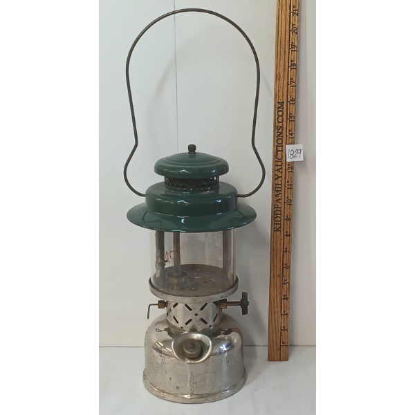 COLEMAN NO. 237 OIL LANTERN