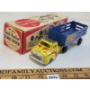 Image 2 : WYANDOTTE SEMI-TRAILER STAKE TRUCK 