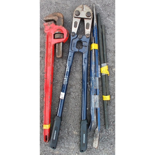 JOB LOT - PIPE WRENCH, PRY BARS & BOLT CUTTERS