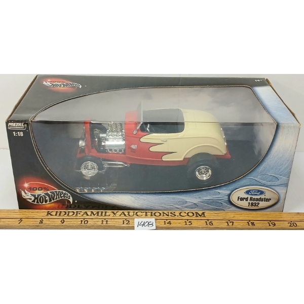 HOTWHEELS 1932 FORD ROADSTER DIECAST MODEL