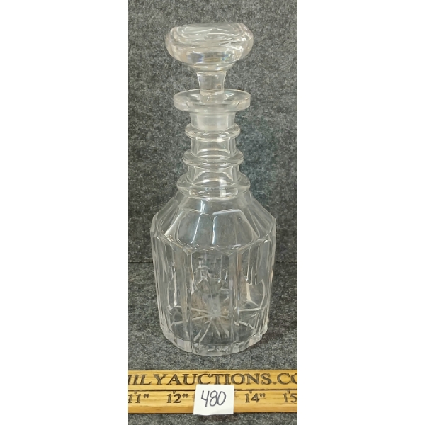 CRYSTAL DECANTER W/ STOPPER