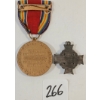 Image 2 : LOT OF 2 - WWI VICTORY MEDAL & MEMORIAL CROSS