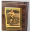 Image 3 : 1992 UTC NHL CHICAGO BLACKHAWKS BOBBY HULL HOCKEY CARD & PUCK W/ PLAQUE - SIGNED