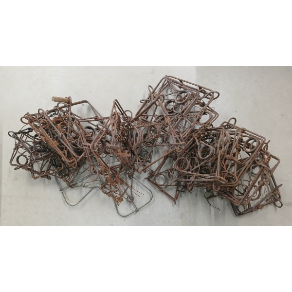 QTY OF ANIMAL TRAPS - INCL NO. 330 DBL SPRING CON.