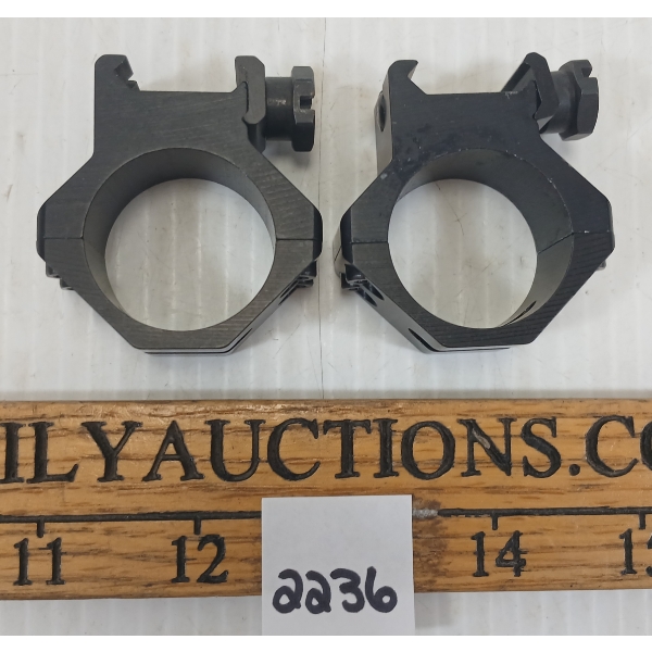 PAIR OF 30MM LOW RINGS - PICATINNY BASE