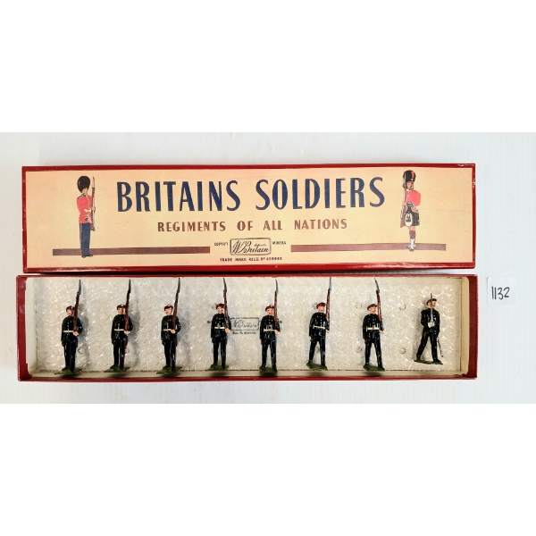 BRITAINS SOLDIERS LEAD FIGURES - NO. 2092 PARACHUTE REGIMENT