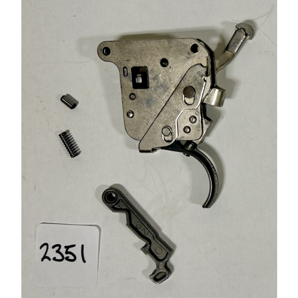 REMINGTON 700 FACTORY TRIGGER & PARTS