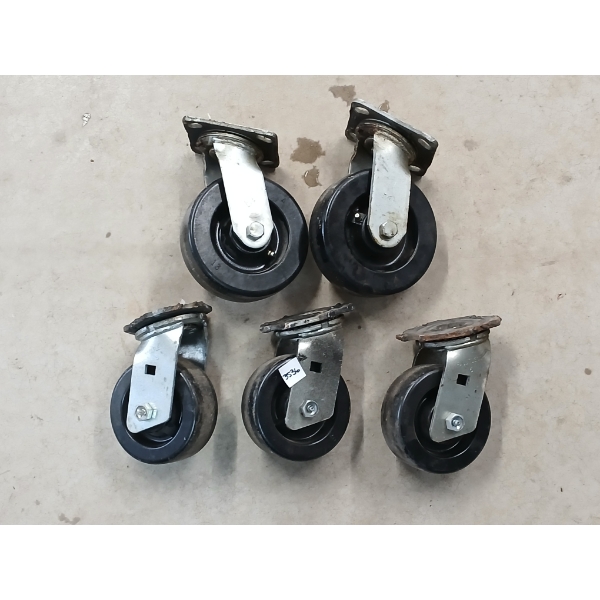 LOT OF 5 - SWIVEL WHEELS ON CASTERS 