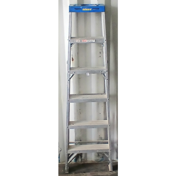 FEATHERLITE 6FT LADDER