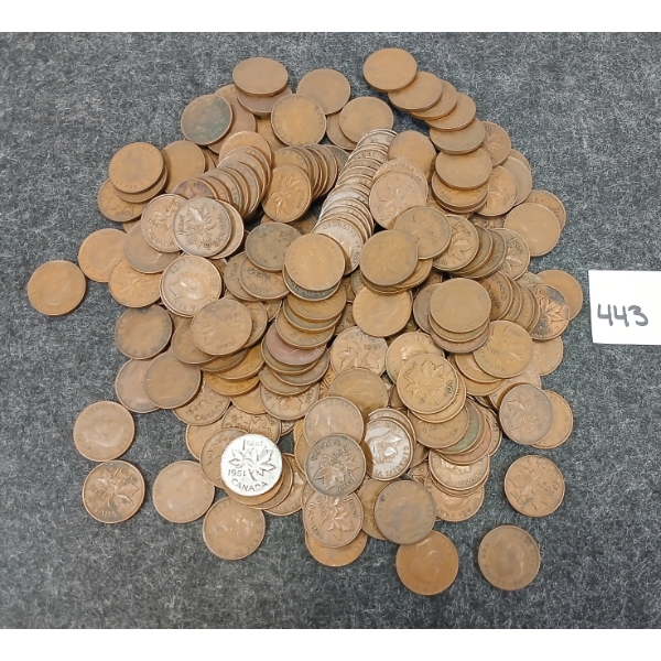 QTY OF 1940 - 1952 CDN PENNIES