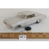Image 1 : 1962 OLDSMOBILE SUPER 88 DEALERSHIP MODEL PROMO CAR