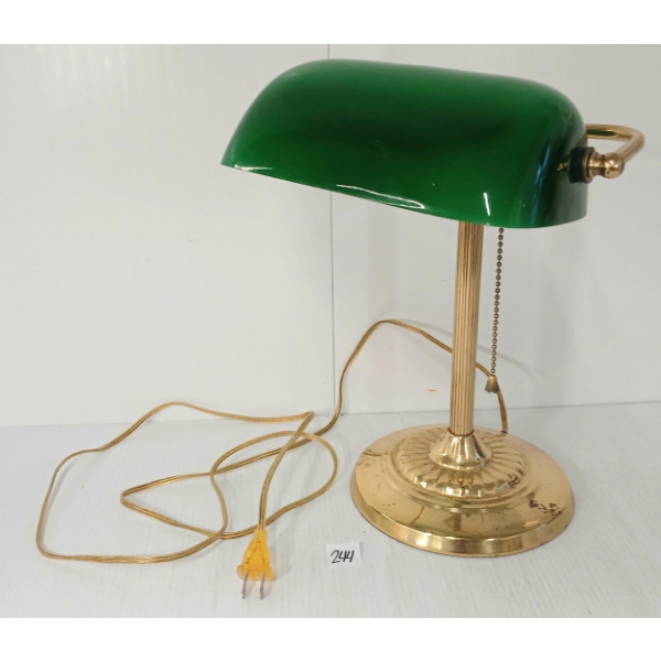 GREEN GLASS SHADE BANKER'S LAMP