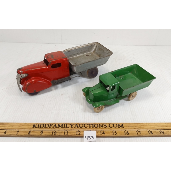 LOT OF 2 - METAL DUMP TRUCKS - INCL WYANDOTTE