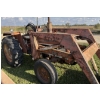 Image 5 : INTERNATIONAL 454 TRACTOR W/ LOADER