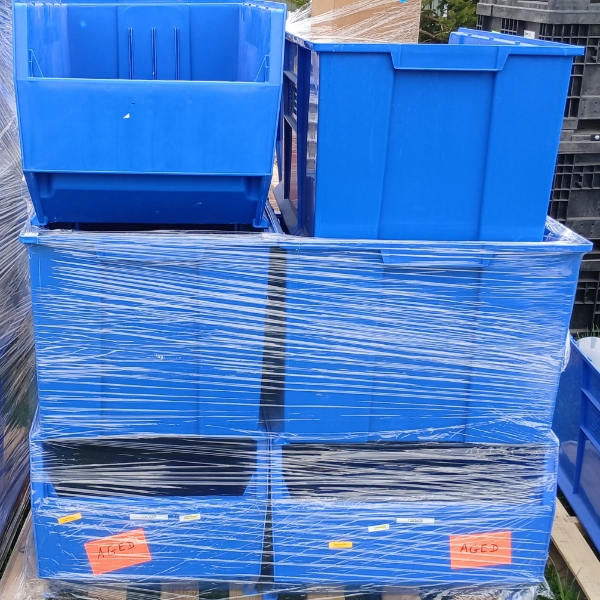 LOT OF 6 - STORAGE BINS 