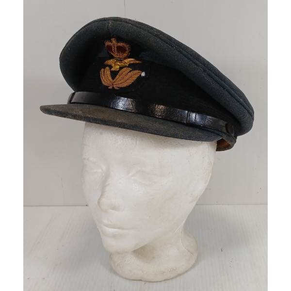 WWII BATES HATTER RCAF OFFICERS CAP