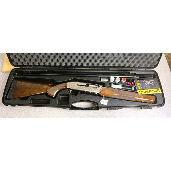 BROWNING MAXIS SPORTING CLAYS IN 12 GA 