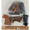 Image 1 : LOT OF 8 - PISTOL GRIPS