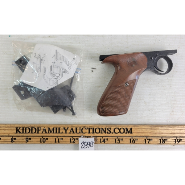 QTY OF MISC HANDGUN PARTS