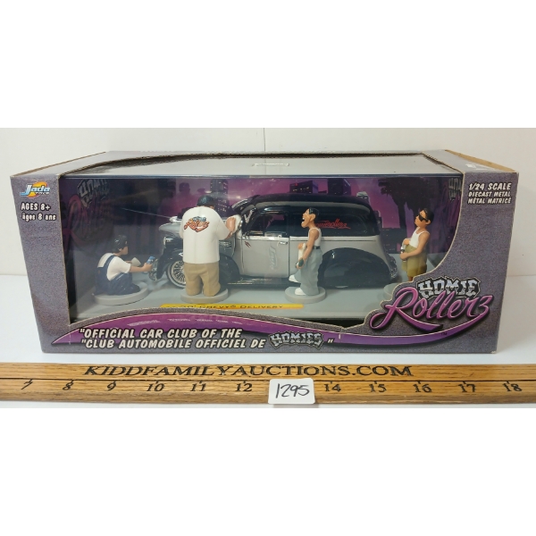 JADA TOYS HOMIE ROLLER3 1939 CHEVY DELIVERY DIECAST MODEL