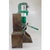 Image 2 : PORTABLE RELOADING BENCH - INCL RCBS POWDER MEASURE